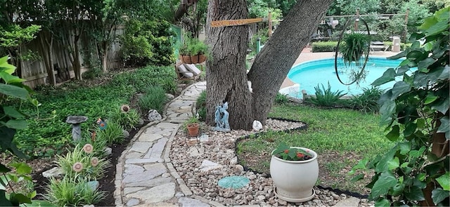 1016 Cardinal Dr, Woodway, TX 76712 - view of fenced backyard