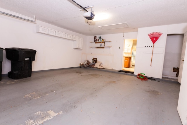 4020 River Oaks Cir, Temple, TX 76504 - garage featuring a garage door opener