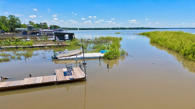 6837 Briar Rd, Azle, TX 76020 - dock featuring a water view