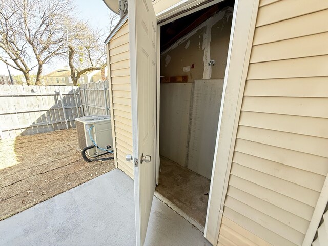 2240 Aspen Dr, Dallas, TX 75227 - exterior space with fence and central AC