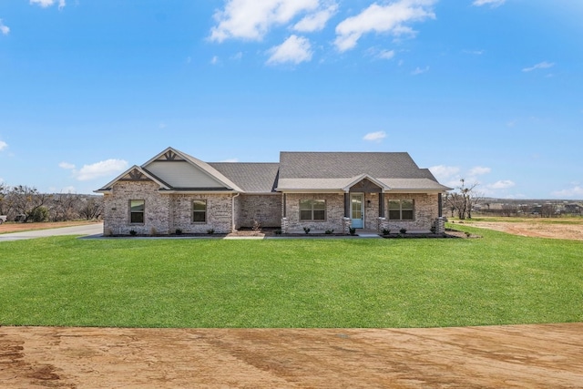 405 Red Roan Rdg, Brock, TX 76087 - view of front of property with a front lawn