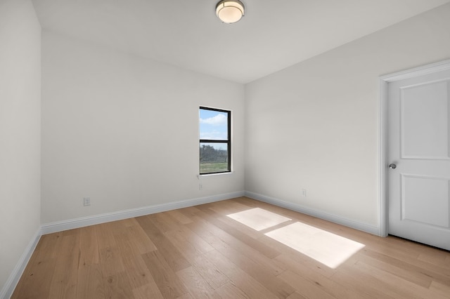 405 Red Roan Rdg, Brock, TX 76087 - unfurnished room with light wood-type flooring and baseboards
