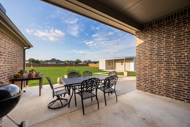 6565 Oak Point Cir, Royse City, TX 75189 - view of patio with outdoor dining area and grilling area