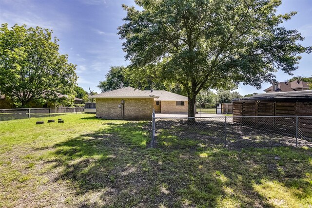 107 Carol Ln, Red Oak, TX 75154 - view of yard