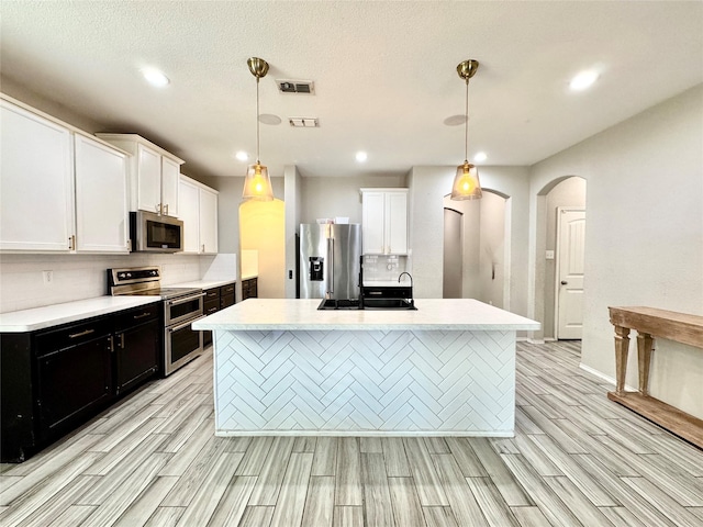7413 Lake Vista Way, Fort Worth, TX 76179