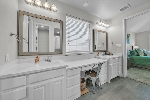 846 Underwood Ln, Celina, TX 75009 - bathroom featuring double vanity and ensuite bathroom