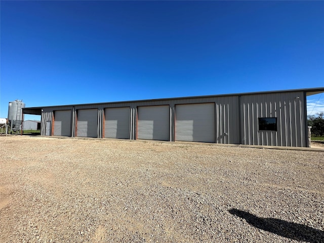 view of detached garage