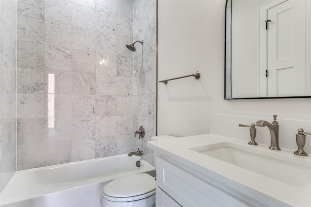 235 E Nash St Unit 113, Grapevine, TX 76051 - full bath featuring toilet, vanity, and washtub / shower combination