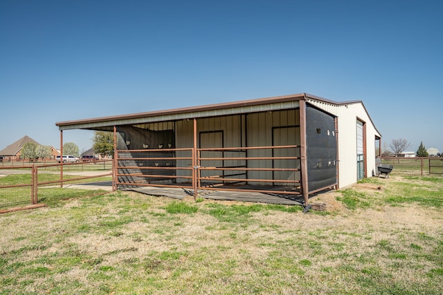 104 Petes Ln, Ponder, TX 76259 - view of outdoor structure featuring an exterior structure and an outbuilding
