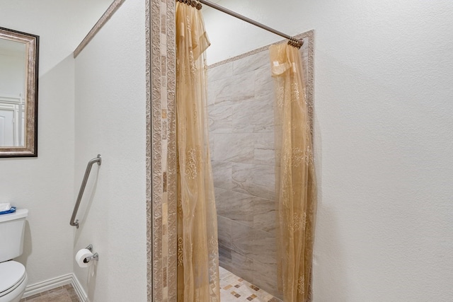 17909 Terrace Dr, Kemp, TX 75143 - full bath featuring toilet and a tile shower
