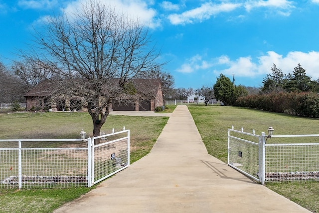 17909 Terrace Dr, Kemp, TX 75143 - view of community featuring a gate, a yard, and fence