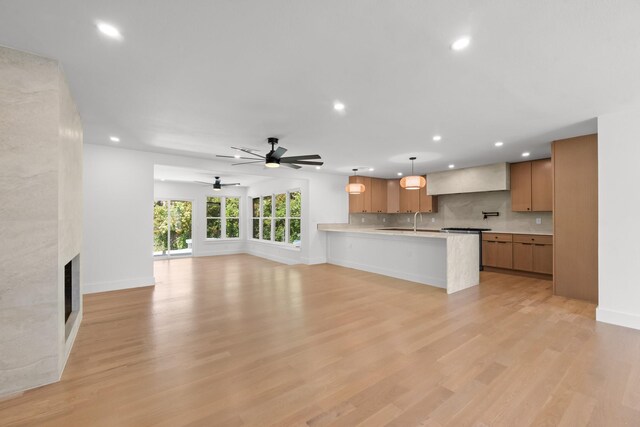 9805 Bluff Dale Dr, Dallas, TX 75218 - unfurnished living room with ceiling fan and recessed lighting
