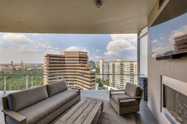 3130 N Harwood St Unit 1404, Dallas, TX 75201 - balcony featuring outdoor lounge area