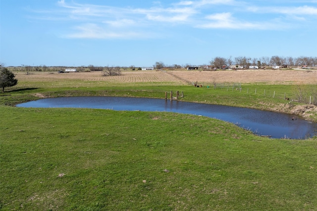 water view featuring a rural view