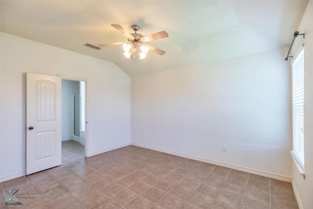 358 Sugarberry Ave, Abilene, TX 79602 - unfurnished room with ceiling fan, vaulted ceiling, and baseboards