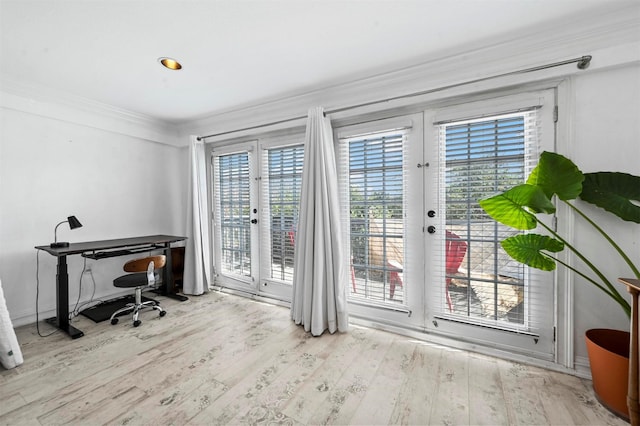 4001 Roswell St, Dallas, TX 75219 - office area with wood finished floors, healthy amount of natural light, and crown molding