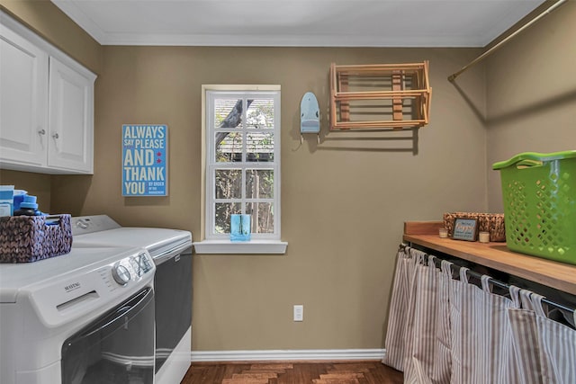 9702 Trail Hill Dr, Dallas, TX 75238 - clothes washing area with baseboards, cabinet space, dark wood-style flooring, crown molding, and independent washer and dryer