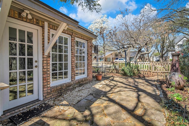 9702 Trail Hill Dr, Dallas, TX 75238 - view of patio featuring fence