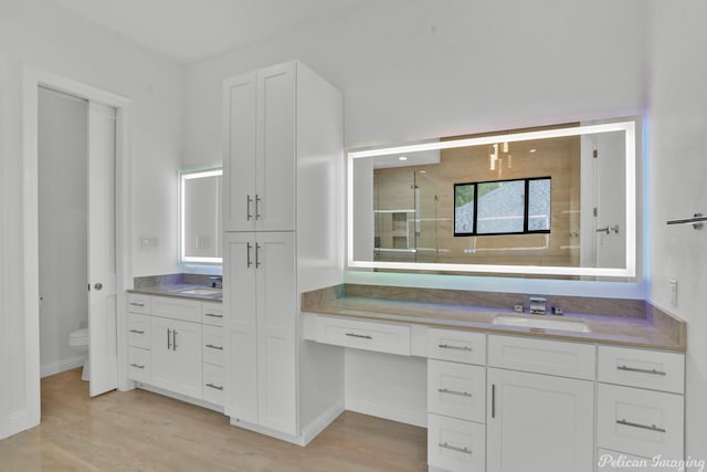 1756 Willow Point Dr, Shreveport, LA 71119 - full bath featuring vanity and wood finished floors