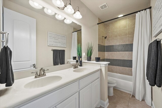 1904 Kings Pass, Heath, TX 75032 - bedroom featuring baseboards, a ceiling fan, visible vents, and carpet