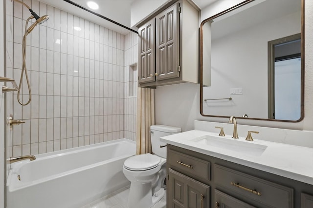 2107 Emerald Lake Dr, Arlington, TX 76013 - spacious closet with wood tiled floor