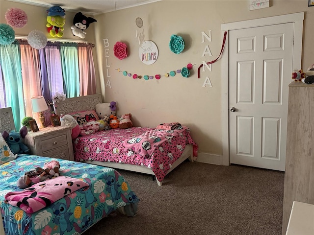 bedroom with carpet