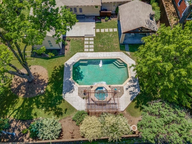 1410 Corto Dr, Dallas, TX 75218 - view of subject property with a pool