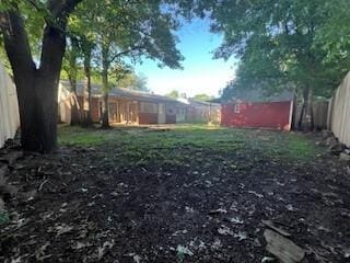6904 Glenwood Dr, North Richland Hills, TX 76182 - view of fenced backyard