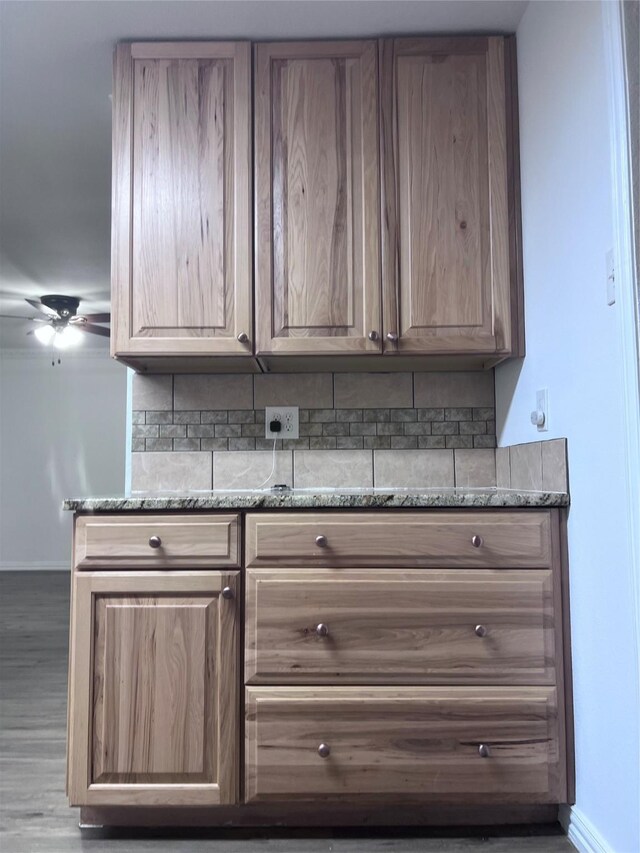 6904 Glenwood Dr, North Richland Hills, TX 76182 - bar with baseboards, ceiling fan, and wood finished floors