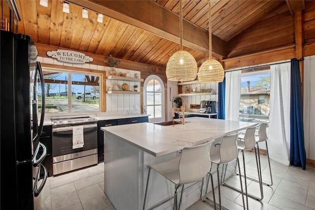 104 Henderson Harbor Cir, Payne Springs, TX 75156 - kitchen featuring electric range, freestanding refrigerator, wood ceiling, a sink, and lofted ceiling