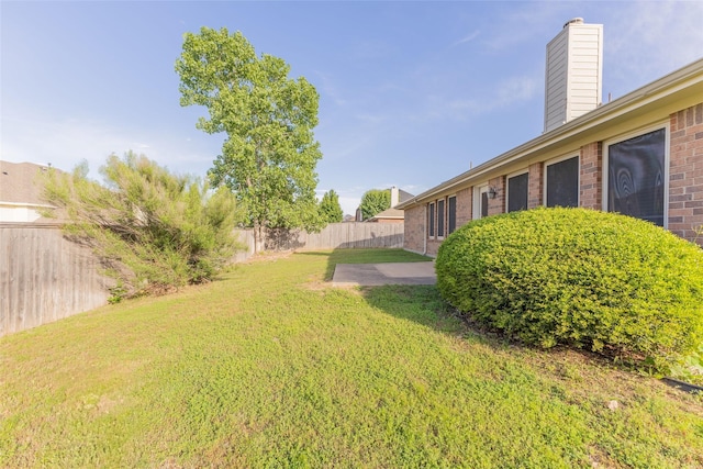 1032 Bending Oak Dr, Cedar Hill, TX 75104 - view of yard featuring a patio