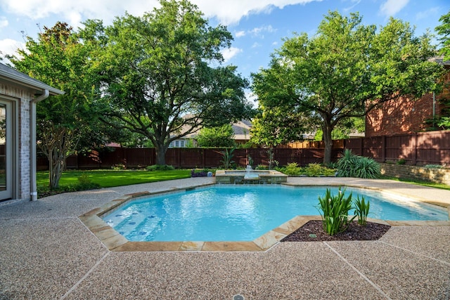6004 Blossom Ct, Mckinney, TX 75072 - view of swimming pool featuring a patio and an in-ground hot tub