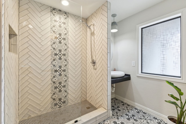 15961 Custer Trl, Frisco, TX 75035 - full bathroom with a tile shower and baseboards