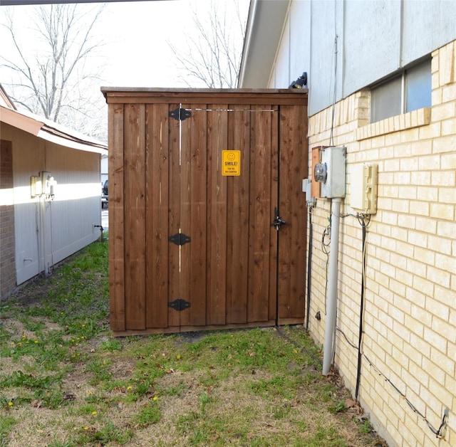 1034 Holland Dr, Garland, TX 75040 - view of outdoor structure