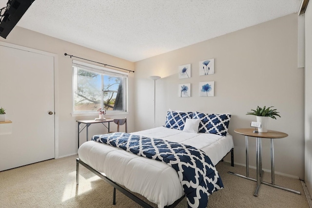 2700 Stonehaven Ct, Irving, TX 75038 - washroom featuring washing machine and clothes dryer, electric panel, and laundry area