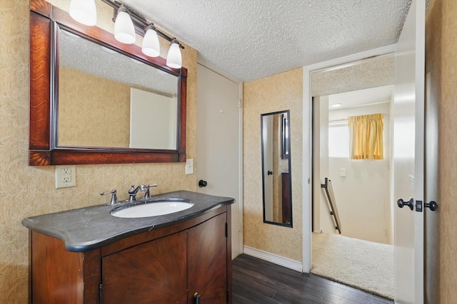 2700 Stonehaven Ct, Irving, TX 75038 - interior space featuring a textured ceiling, baseboards, and visible vents