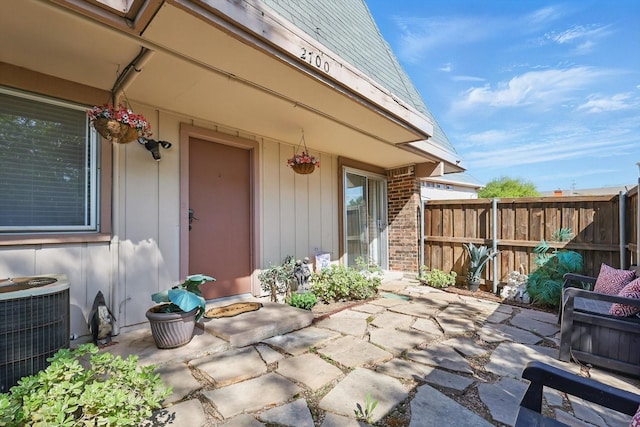 2700 Stonehaven Ct, Irving, TX 75038 - view of patio / terrace with a fenced backyard