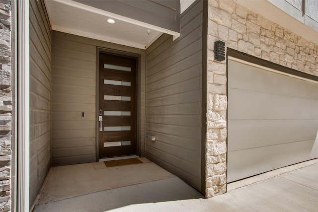2239 Lovedale Ave Unit 105, Dallas, TX 75235 - doorway to property with stone siding