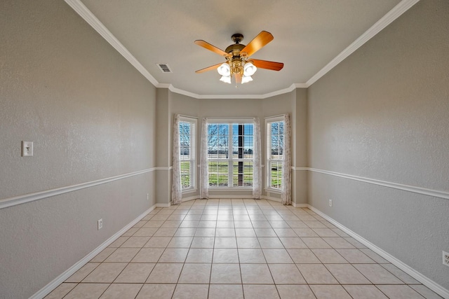 4489 E Fm 120, Denison, TX 75021 - empty room with a textured wall, baseboards, a ceiling fan, and visible vents