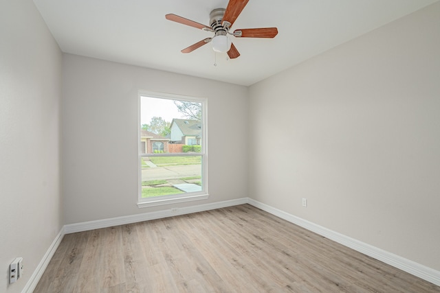 632 Albrook Dr, Allen, TX 75002 - unfurnished room featuring light wood-style floors, baseboards, and ceiling fan