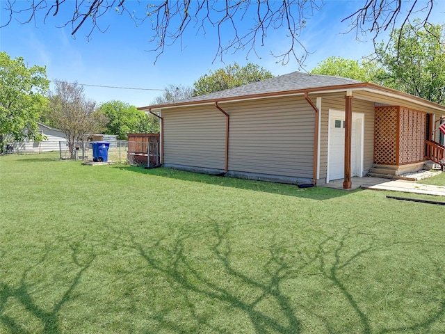 1700 4th St, Brownwood, TX 76801 - garage featuring fence