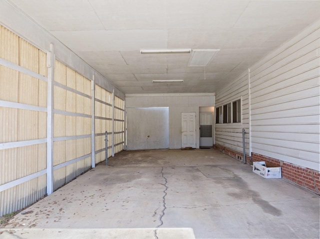 609 E Main, Omaha, TX 75571 - view of garage
