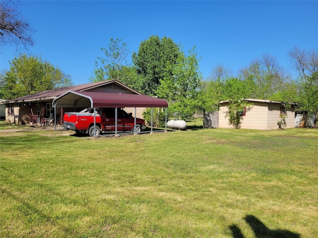view of yard featuring a carport
