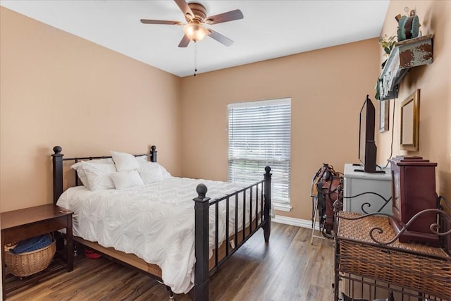 372 Private Road 123, Savoy, TX 75479 - bedroom with a ceiling fan, baseboards, and wood finished floors