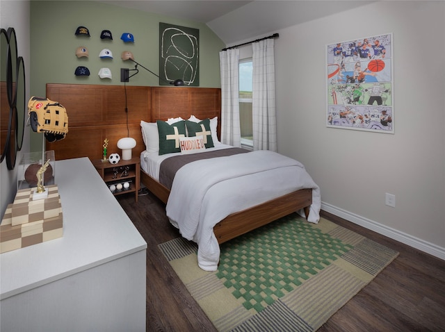5056 Cervinae Rd, Fort Worth, TX 76036 - bedroom with wood finished floors, baseboards, and vaulted ceiling