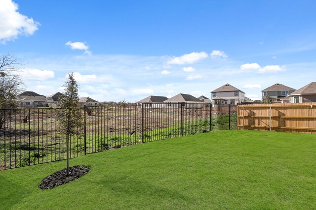 5025 Wellborn Rd, Fort Worth, TX 76036 - view of yard featuring a residential view