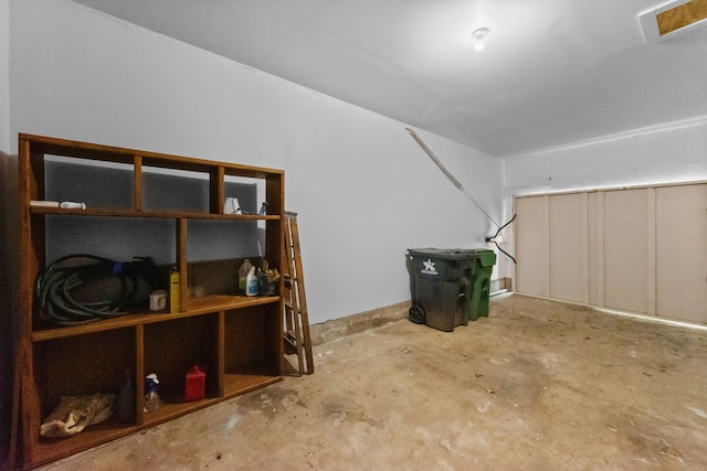 1330 S Pecan St, Arlington, TX 76010 - view of basement