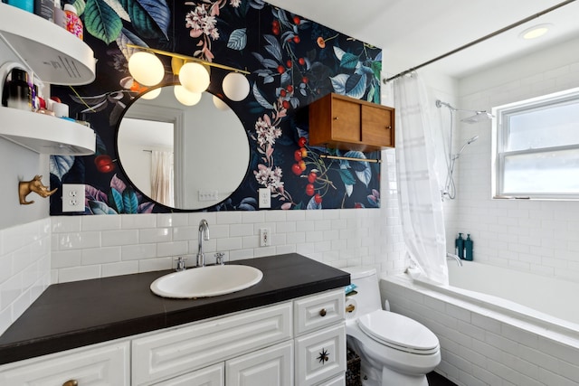 6926 Santa Monica Dr, Dallas, TX 75223 - full bathroom with toilet, vanity, and tiled shower / bath