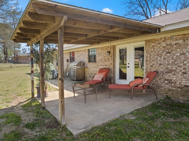 711 Walnut St, Omaha, TX 75571