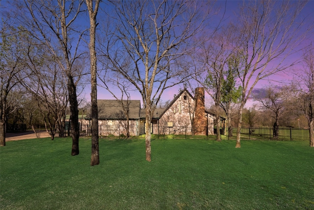 view of yard featuring fence